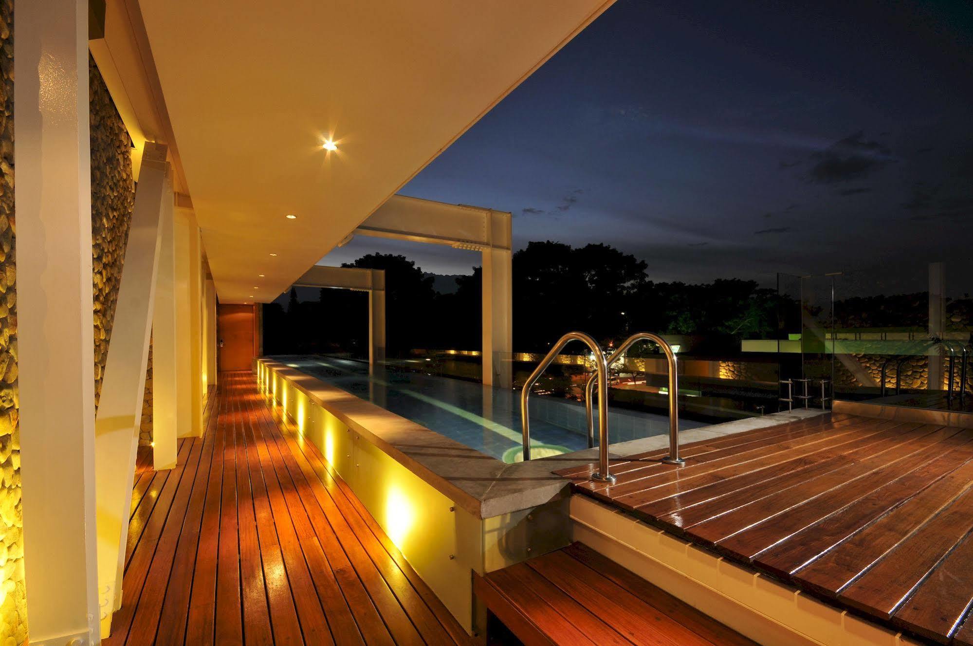 Acquasanta Lofts Hotel Cali Ngoại thất bức ảnh